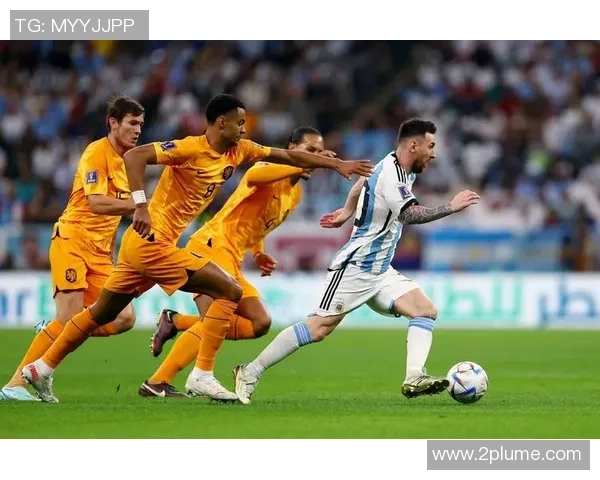 白色球衣下的闪耀之星探寻那些好看的足球明星与他们的精彩瞬间 白色球衣下的闪耀之星探寻那些好看的足球明星与他们的精彩瞬间