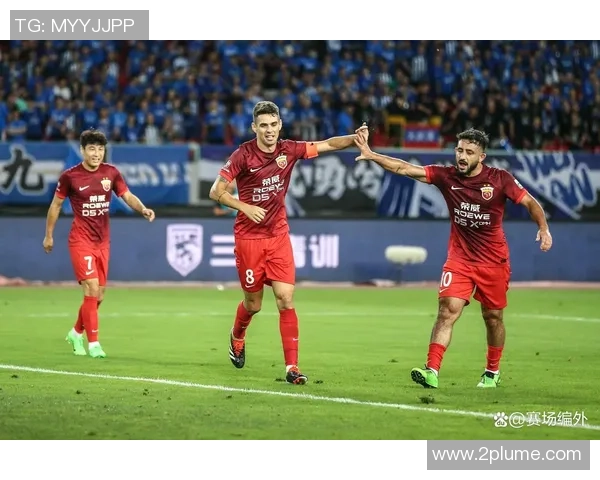 足球明星之子展现惊人天赋未来可期引发球迷热议 足球明星之子展现惊人天赋未来可期引发球迷热议