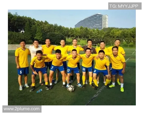 广州足球队团队协作能力提升显著创新高引发广泛关注与讨论